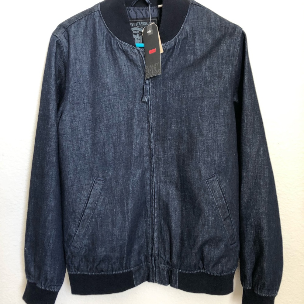 New w/tags Levi’s Jacket men’s size small